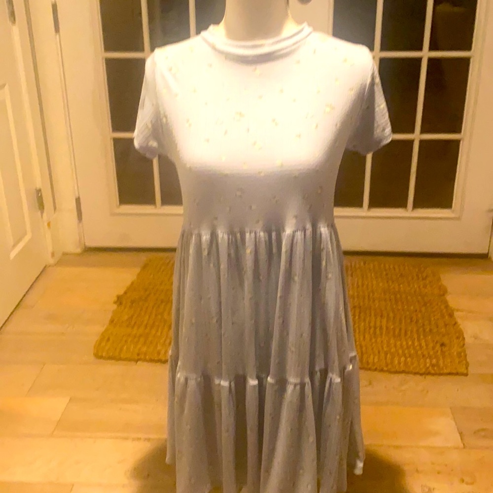 Brand new Women’s size large Jessica Simpson baby blue colored baby doll dress.